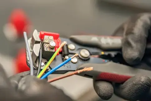 électricien à Dourdain - image 4